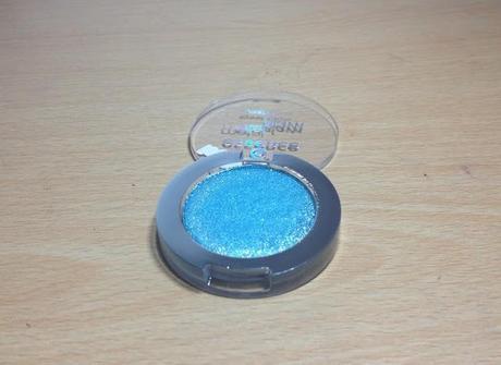 Essence Metal Glam Eye Shadow Jewel Up the Ocean Swatches