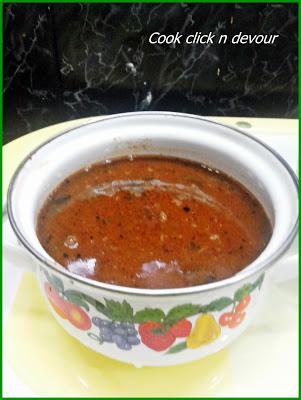 Milagu kuzhambu (Stew with black peppercorns)