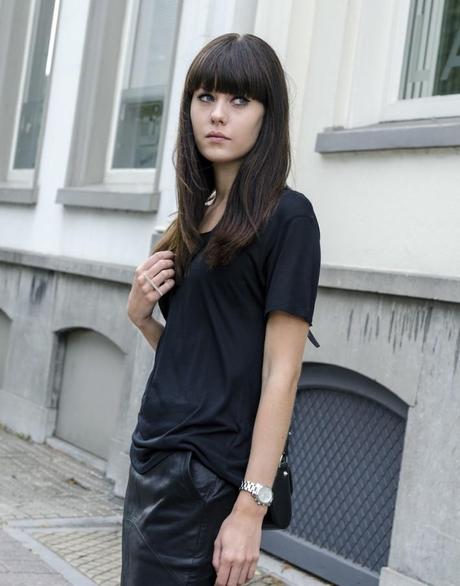 basic black samsoe tee lovelybylucy