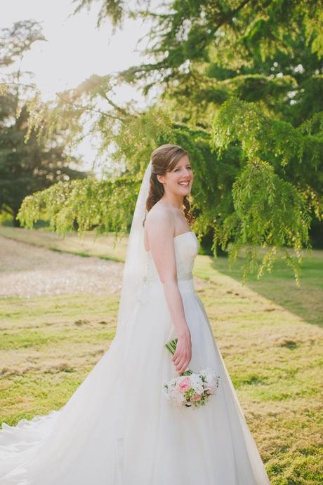 Wiltshire wedding at Trafalgar Park by Big Bouquet (32)