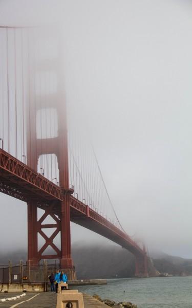 golden gate bridge2 375x600 San Francisco: Golden Gate Bridge and Muir Woods