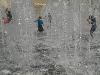 Teddy Park: free water fun in Jerusalem!