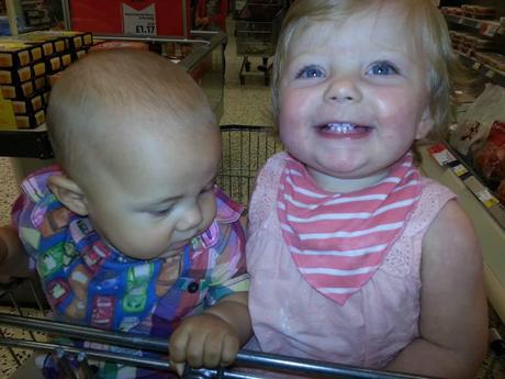 Mine & Darcie's mini getaway with the girls... plus Niall!