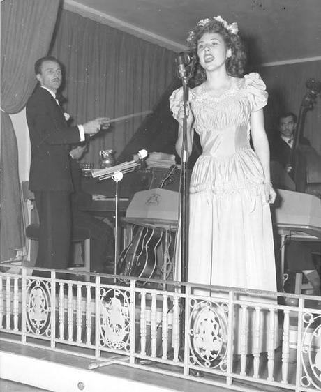 Frank Sinatra, Abbott and Costello, Marilyn Maxwell and more, promote 15 year Dorise Van, at the Hollywood Palladium