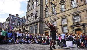 English: High Street, Edinburgh Festival Fring...