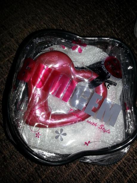 Stylish Teething Jewellery from Gumigem