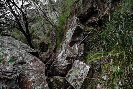 rocks and boulders above lerderderg river