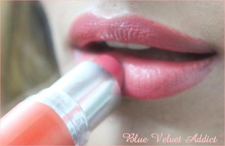 MAYBELLINE COLORSENSATIONAL MOISTURE EXTREME LIPSTICK : CORAL PINK & BRONZE ORANGE