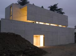 Casa Carabbia by Mario Conte Architettura