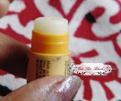 Burt's Bee Nourishing Lip Balm with Mango Butter Review