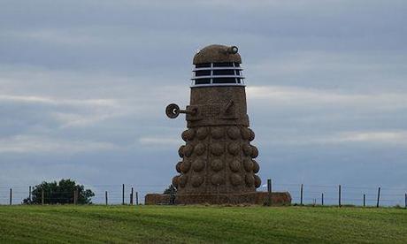 Attack Of The Giant Straw DaLICK