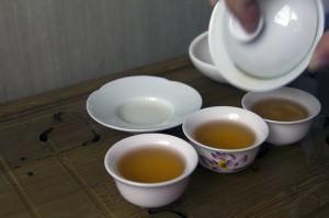 Which tea is the healthiest? Part I- A Look at Chemical Compounds