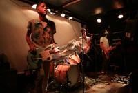 monogold pianos 6 200x135 MONOGOLD PLAYED ANOTHER STELLAR RESIDENCY SHOW AT PIANOS [PHOTOS]