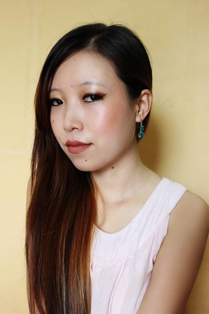 Neutral Wearable Look