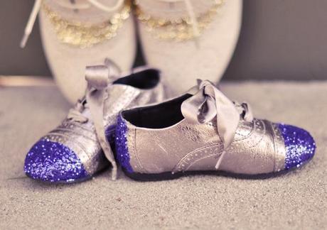 glitter shoes, glitter cap toe shoes DIY