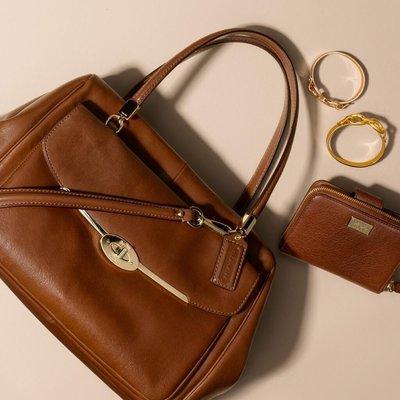 chic ~~ fall handbags for you