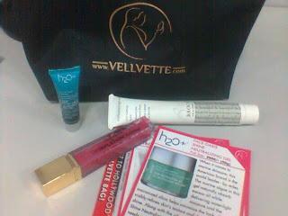 Vellvette Box August