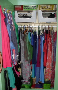 reorganize wardrobe 