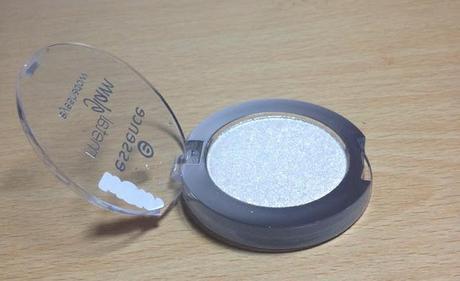 Essence Metal Glam Eye Shadow Nice Frosting Swatches