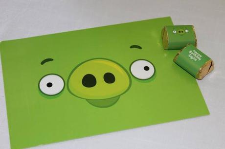 Angry Birds themed party by Sweet Pop Studio