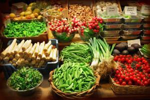 Vegetables not only provide fiber but also carbs (Image: Shutterstock.com)