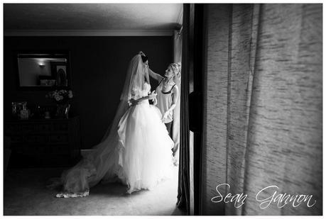 Elvetham Hotel Wedding Photographer 009