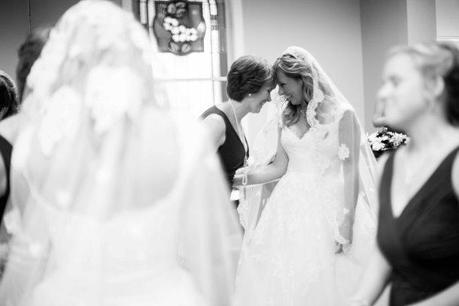 Wedding Etiquette: Do’s, Don’ts, and How To Avoid Embarrassing Yourself. mom-and-bride-moment