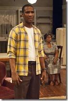 Review: A Raisin in the Sun (TimeLine Theatre)