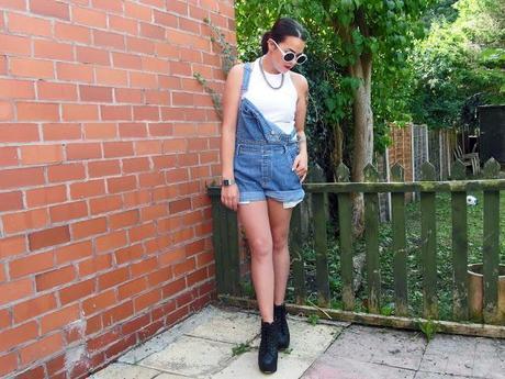 Hold On, We're Going Home