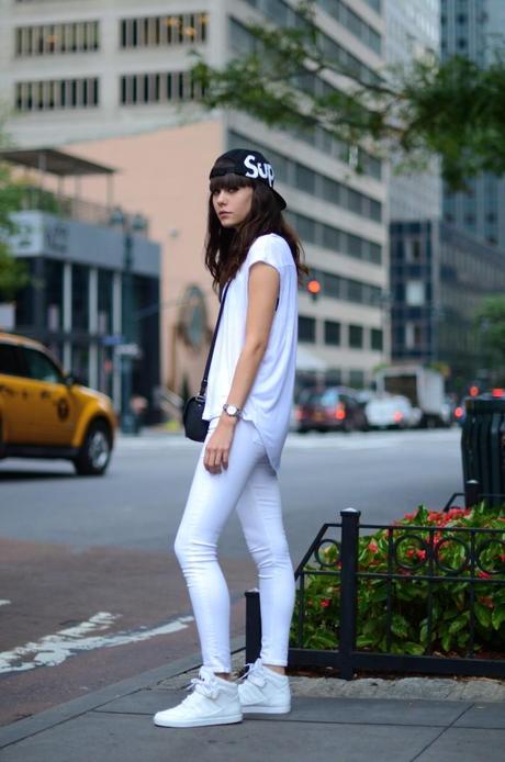 outfit all white with black accessories sporty casual