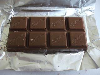 Cadbury Dairy Milk Tiffin & Mint Crisp Reviews (Irish)