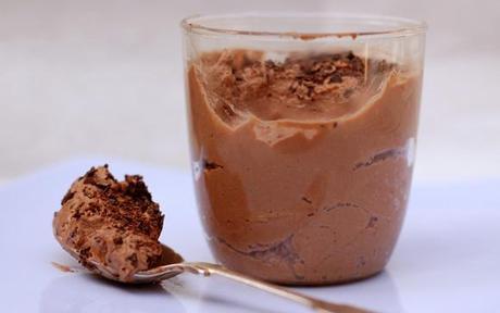 chocolate-mousse-spoon-580