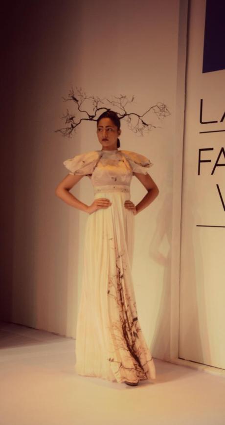 lakmefashionweekkenferns