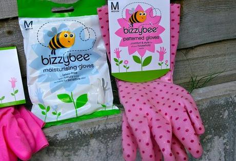 Look glam while doing the chores!