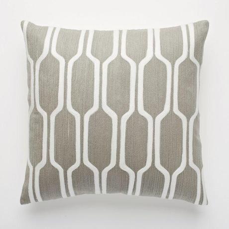 Honeycomb Crewel Pillow Cover – Platinum