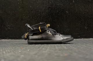 Hand To Foot:  Buscemi 100MM Shoe