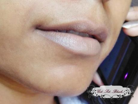 Anna Andre Signature Seduction Lipstick in shade 19 Review, Lip Swatches