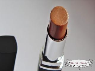 Anna Andre Signature Seduction Lipstick in shade 19 Review, Lip Swatches