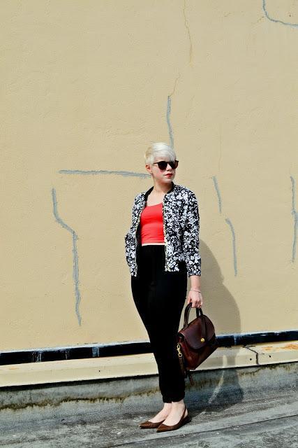 Look of the Day: Floral Jacket + Red Crop Top