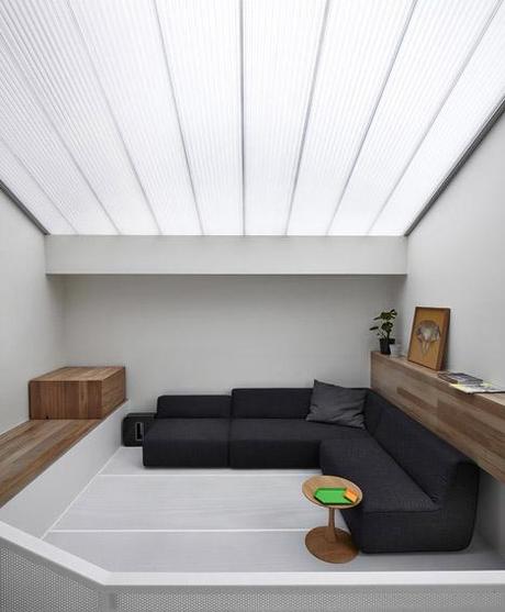 dezeen_Lightbox-House-by-Edwards-Moore_3