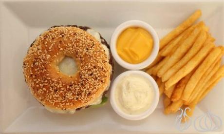 Bagel_Burger_NoGarlicNoOnions_Lebanon1