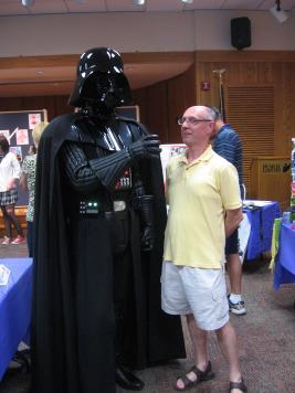 Darth Vader (Bill Lane) & helpless victim (me) - Librari-Con 2011