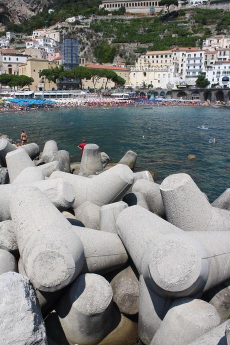 concrete blocks amalfi coast
