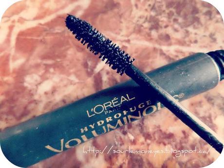 L'Oreal Voluminous carbon black mascara 