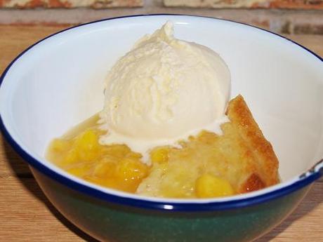 Peach Cobbler/Kelli's Retro Kitchen Arts