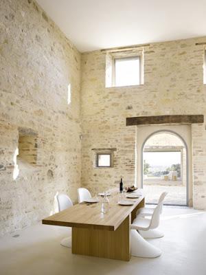 build | countryside villa restoration in italy