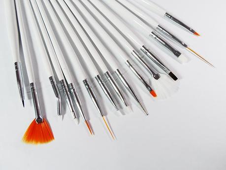 15-pc Nail Art Brush Set from Romwe
