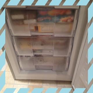 What's In My....Fridge?!