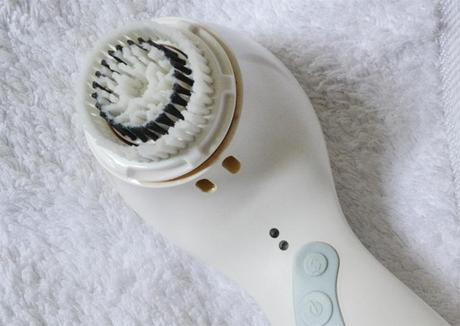 Clear Skin Basics & Product Review | Clarisonic Sonic Skin Cleansing System