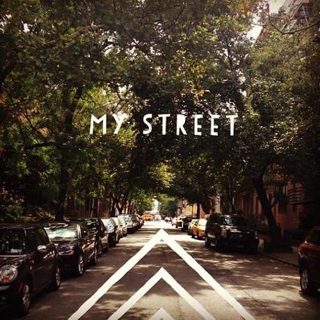 Good morning Friday. #morning #walk #street #streetphotography #urban #nyc #chelsea